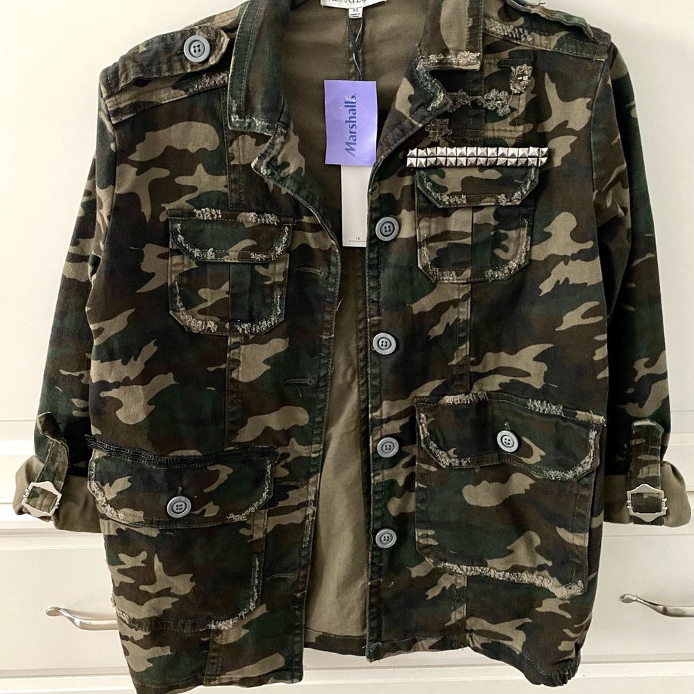 Heartloom Studded Camo Jacket, Oversized, Size XS
